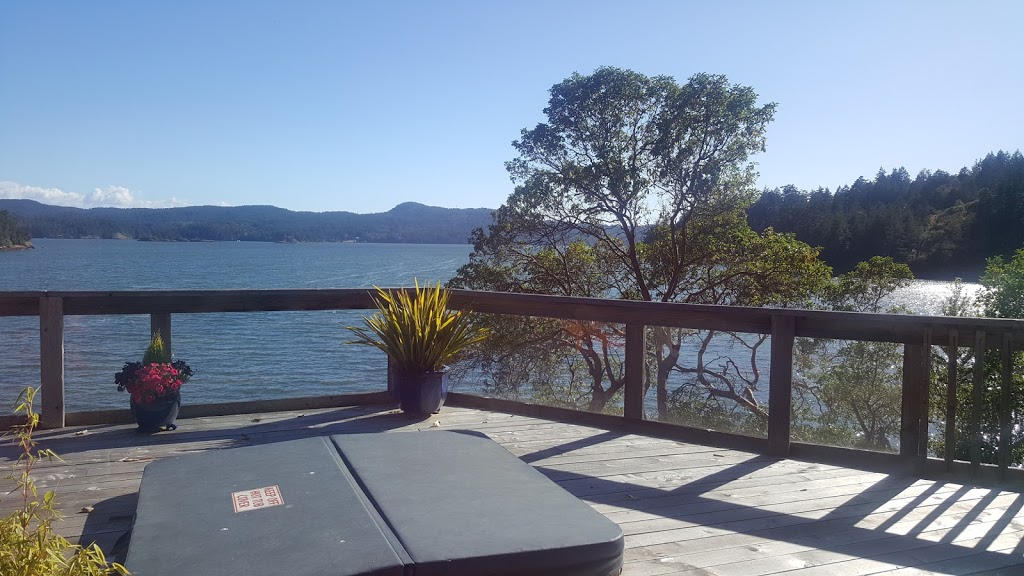 Arbutus Cove Guest House & Cot | 3018 Manzer Rd, Sooke, BC V9Z 0C9, Canada | Phone: (250) 642-6310