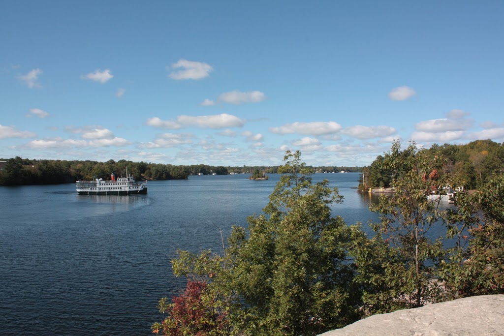 Muskoka Discovery Centre | 275 Steamship Bay Rd, Gravenhurst, ON P1P 1Z9, Canada | Phone: (705) 687-2115