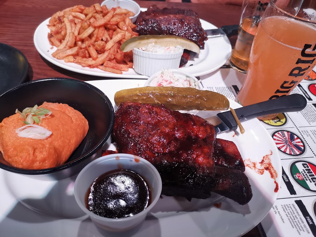 Big Rig Kitchen & Brewery - Richmond Hill | 125 York Blvd #135, Richmond Hill, ON L4B 3J6, Canada | Phone: (905) 707-6777