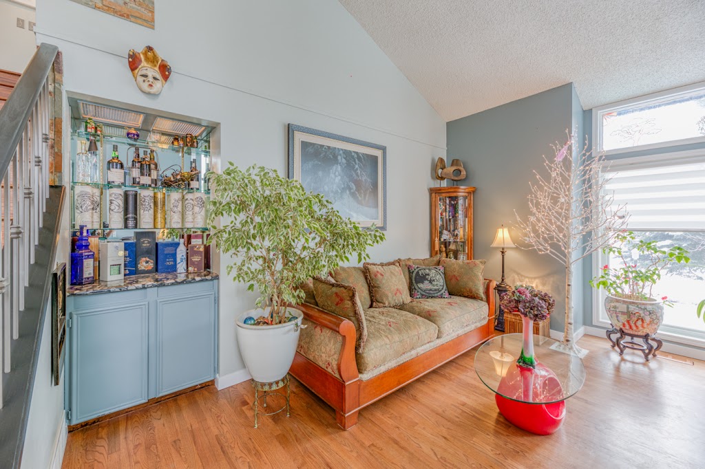 Inside Media | Real Estate Photography Company in Calgary | 535 Auburn Bay Heights SE, Calgary, AB T3M 1L1, Canada | Phone: (587) 573-3333