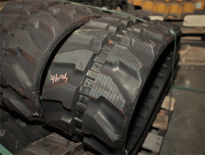 used-tracks | 1640 Rue Soucy, Saint-Hubert, QC J4T 1A3, Canada | Phone: (514) 993-3353