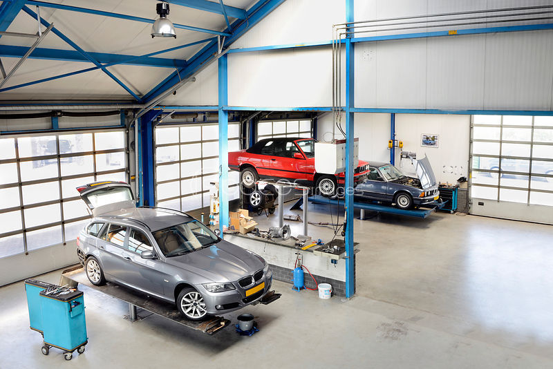 Wholesale Auto Center | 159 East Lake Blvd NE, Airdrie, AB T4A 2G1, Canada | Phone: (403) 536-1407