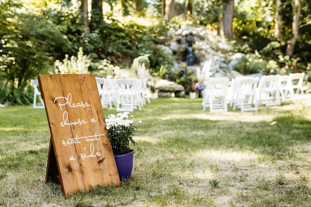 West Coast River Lodge | 7379 Rincon Rd, Port Alberni, BC V9Y 9E9, Canada | Phone: (778) 421-0868