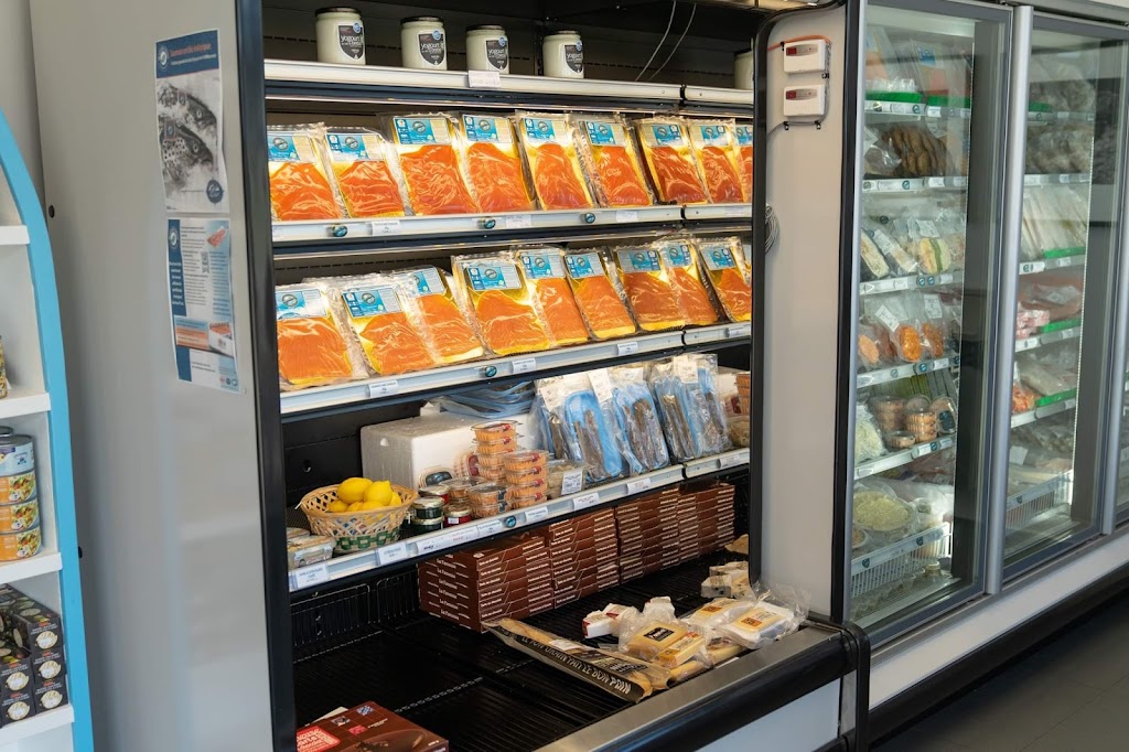 Fumoir St-Antoine Inc | 983 Boulevard Mgr de Laval, Baie-Saint-Paul, QC G3Z 2W3, Canada | Phone: (418) 240-2491