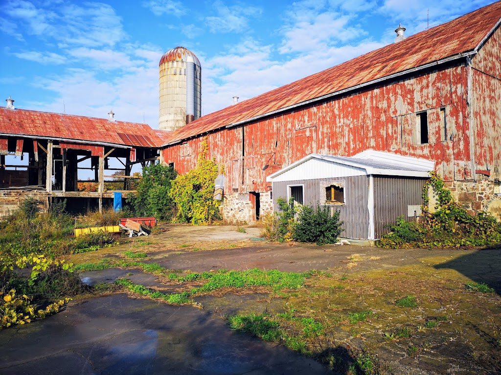 EC Builders | 1738 Joe Oliver Rd, Cobourg, ON K9A 4J8, Canada | Phone: (289) 251-5291