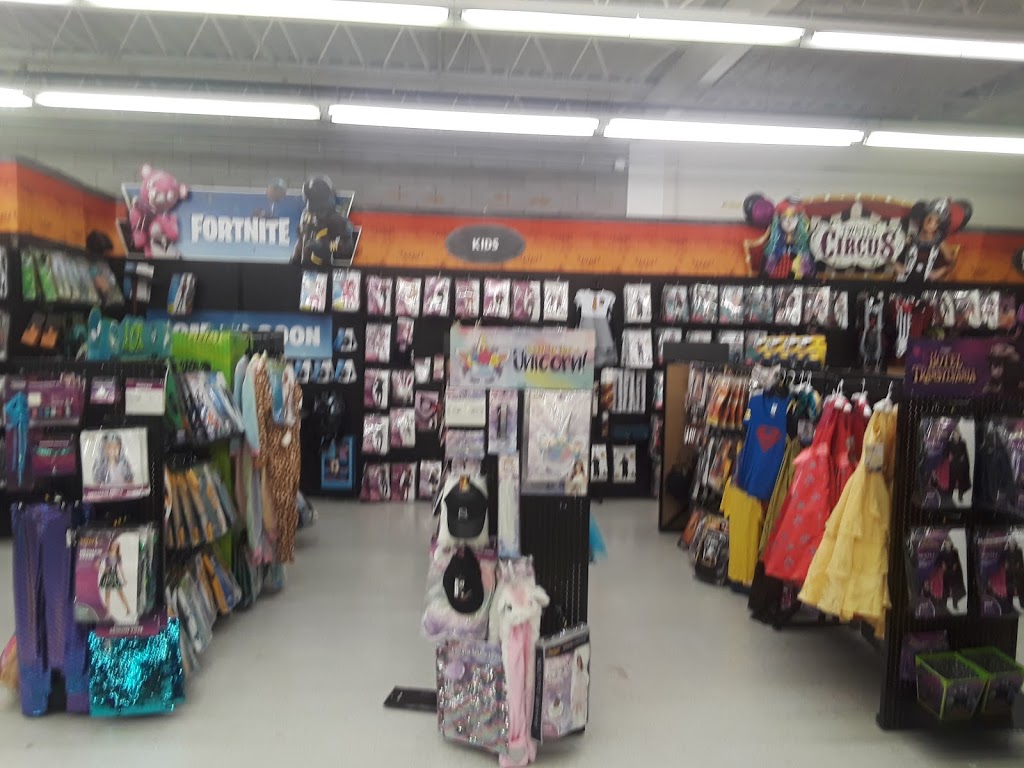 Spirit Halloween | 321 King George Rd, Brantford, ON N3R 5L9, Canada | Phone: (866) 586-0155