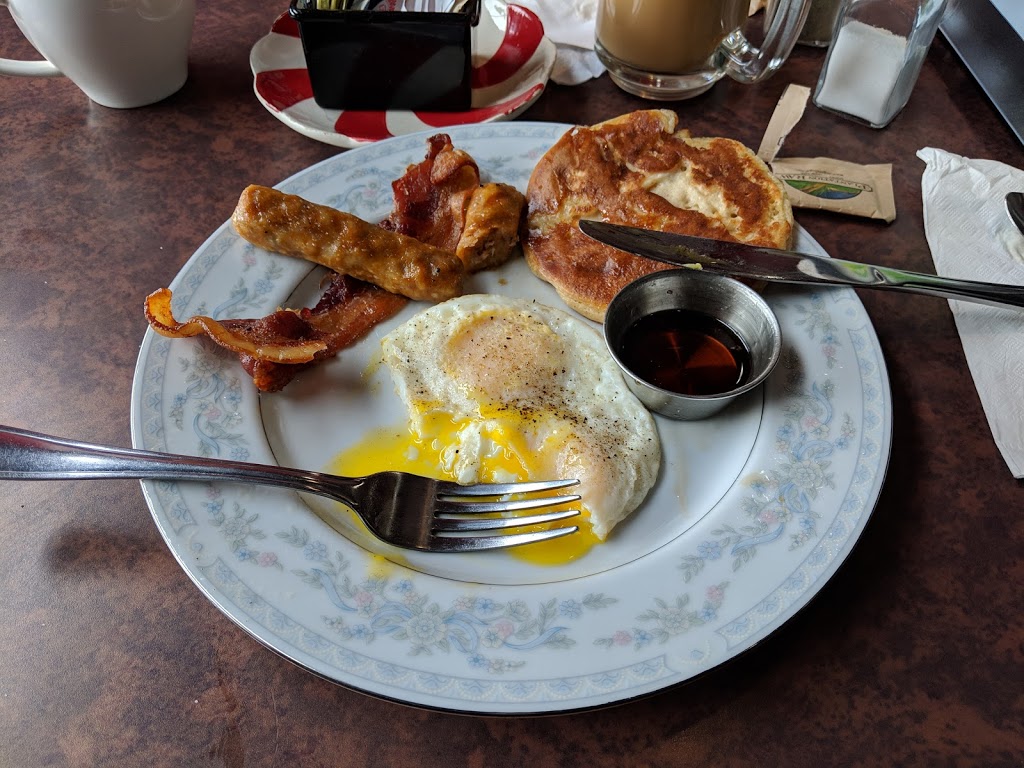 Silver Creek Cafe | 31510 Gill Ave, Mission, BC V4S 0A1, Canada | Phone: (604) 826-2255