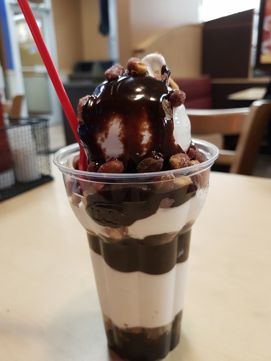 Dairy Queen | 749 Woolwich St, Guelph, ON N1H 3Z2, Canada | Phone: (519) 822-0422