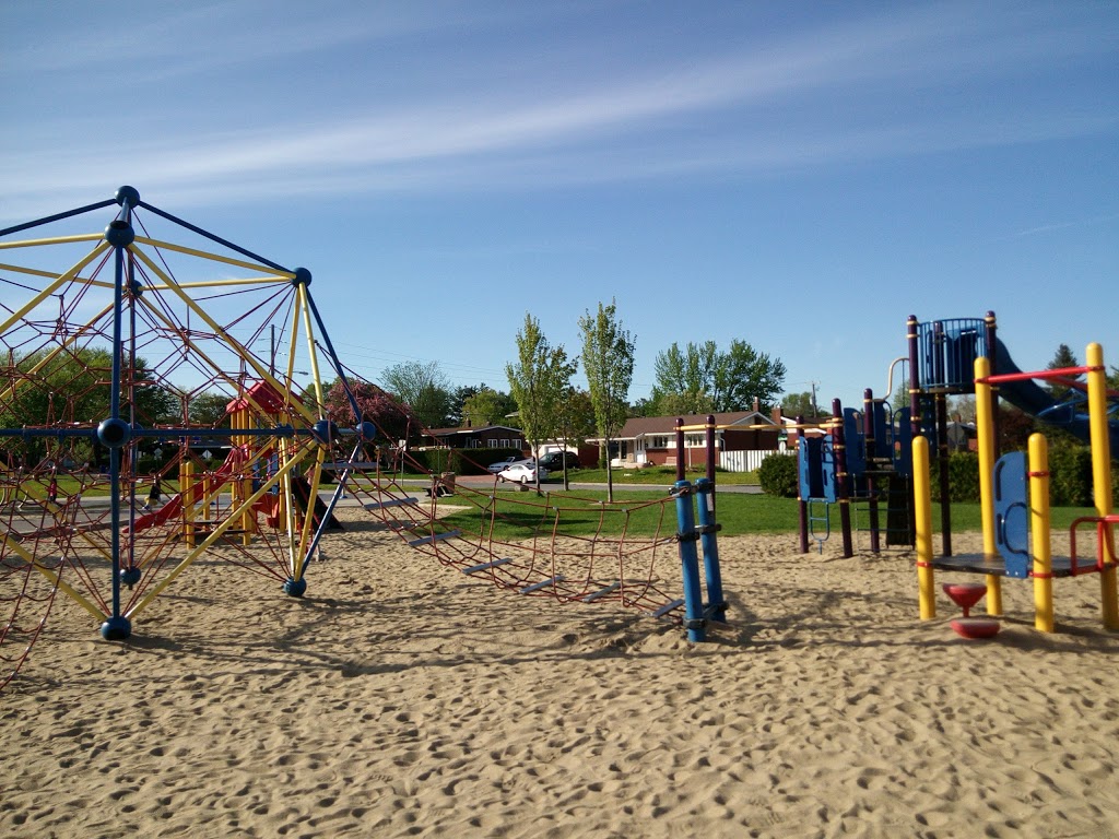 Park Riviera | 22 Rue dAuvergne, Gatineau, QC J8T 6J8, Canada | Phone: (866) 299-2002