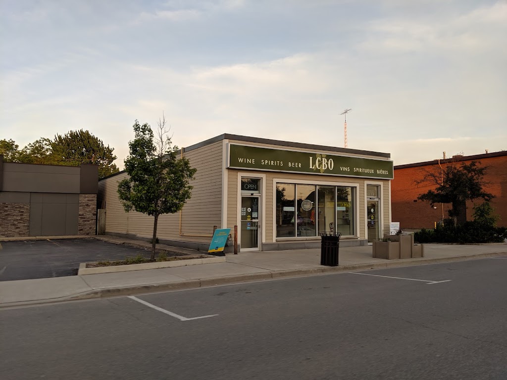 LCBO | 34 Queen St S, Tilbury, ON N0P 2L0, Canada | Phone: (519) 682-1451