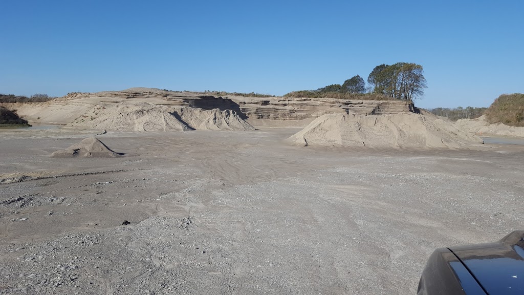 Vertical Horizons Aggregates Inc | 431 Black School Rd, Woodville, ON K0M 2T0, Canada | Phone: (705) 432-3213