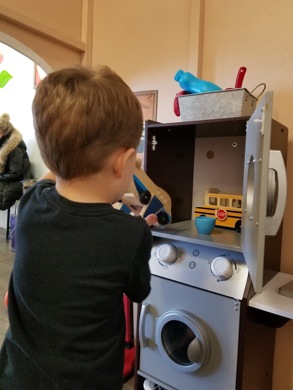 Tiny Town Childrens Discovery Centre | 66 Arrow Rd Unit D, Guelph, ON N1K 1T4, Canada | Phone: (226) 500-4499