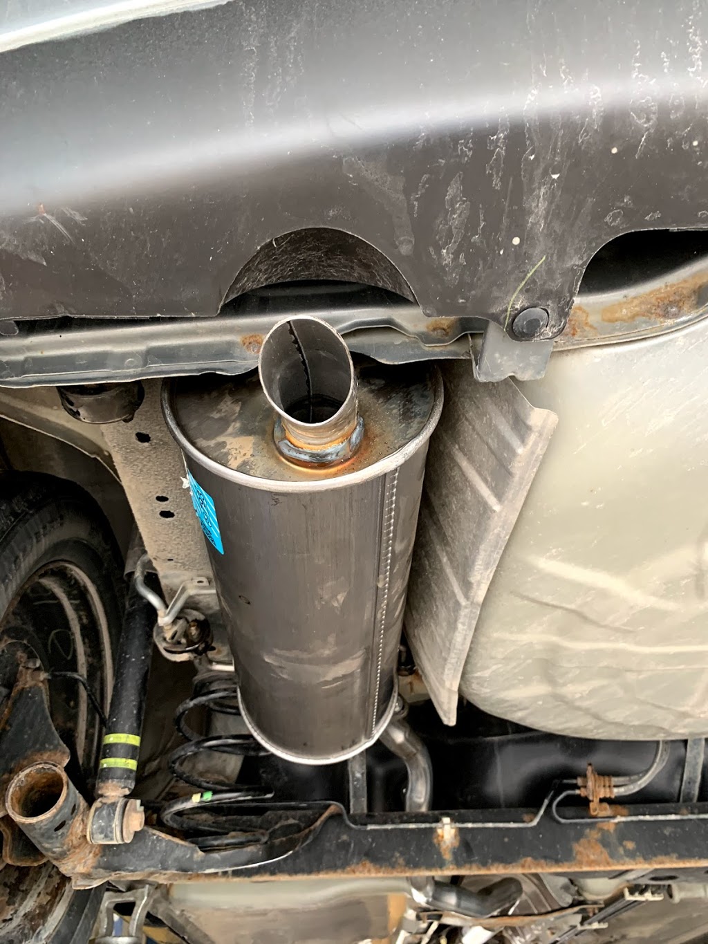Applewood Hills Auto Service | 2320 Dixie Rd, Mississauga, ON L4Y 1Z4, Canada | Phone: (905) 273-6999
