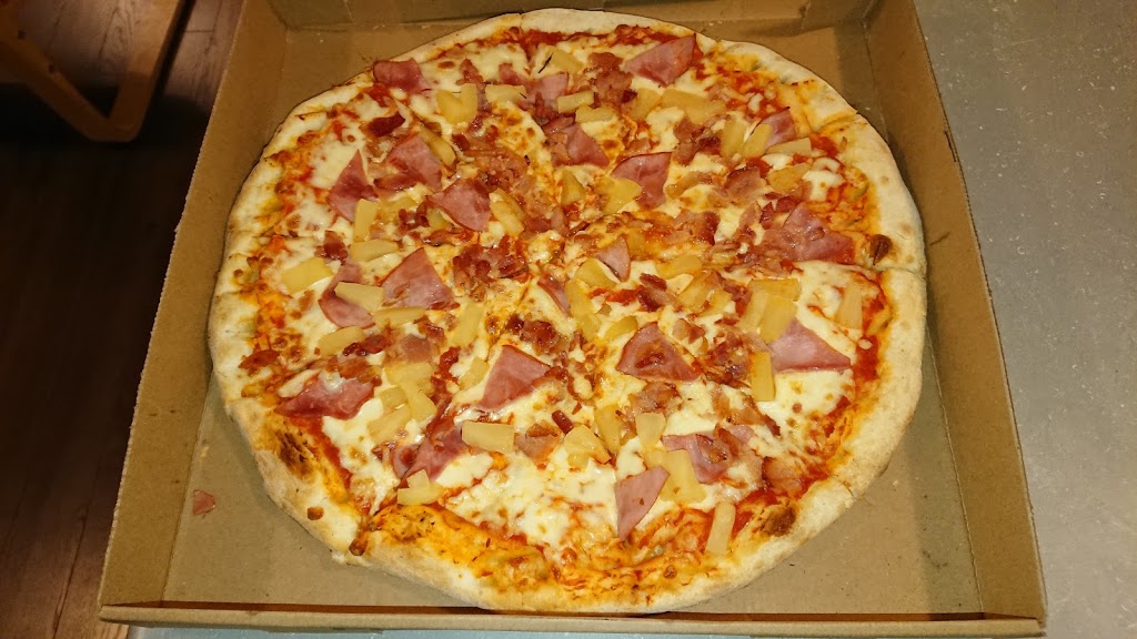 Pizzaville | 1015 Bronte St S #2, Milton, ON L9T 8X3, Canada | Phone: (416) 736-3636