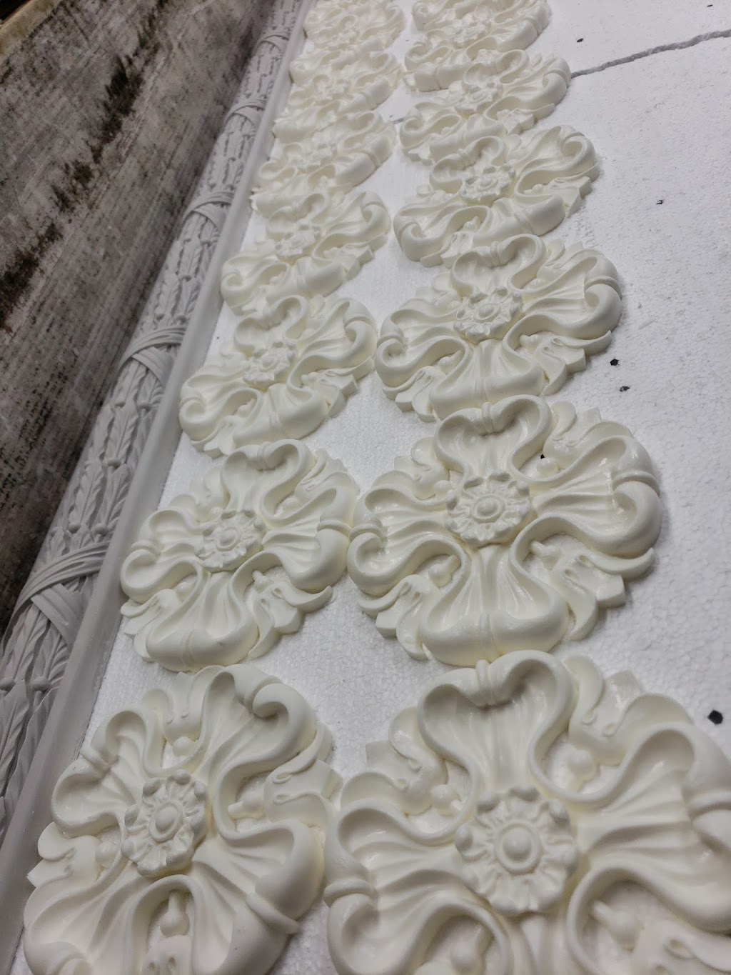 Contemporary Mouldings | 47 Clarkson Ave, York, ON M6E 2T5, Canada | Phone: (416) 787-5245