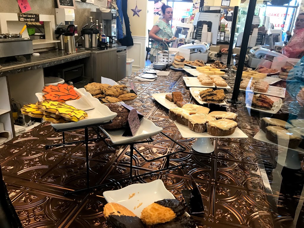 3 Sisters Bakeshop | 2211 Arch Street, Ottawa, ON K1H 2H5, Ottawa, ON K1G, Canada | Phone: (613) 695-9122
