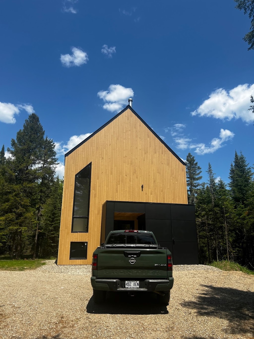 Chalet Le Oslo (Domaine Verre Forêt) | 10e Rue, Saint-Côme, QC J0K 2B0, Canada | Phone: (514) 249-1054