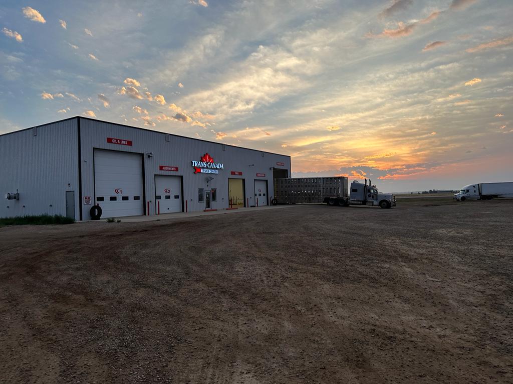 Trans Canada Truck Centre | 636 12 St, Bassano, AB T0J 0B0, Canada | Phone: (403) 794-0343