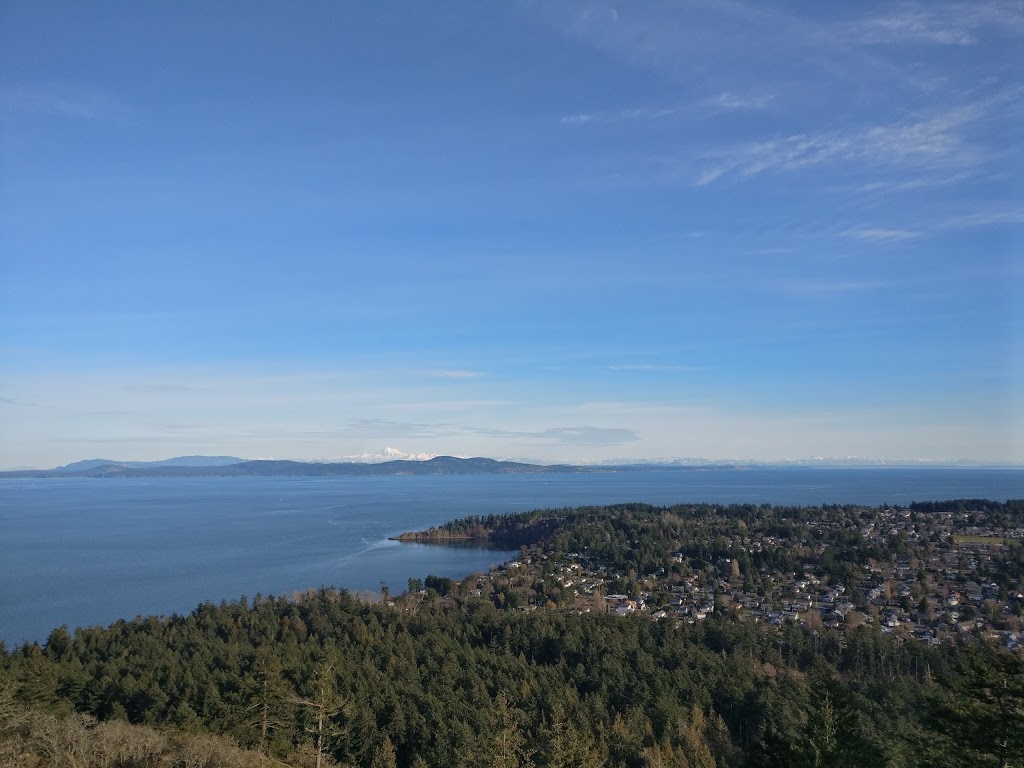 Bisley Park | 1675 Bisley Pl, Victoria, BC V8N 4M7, Canada