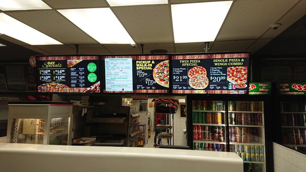 Reginos Pizza / Finch&brimley | 135 Montezuma Trail, Scarborough, ON M1V 1K4, Canada | Phone: (416) 321-5444