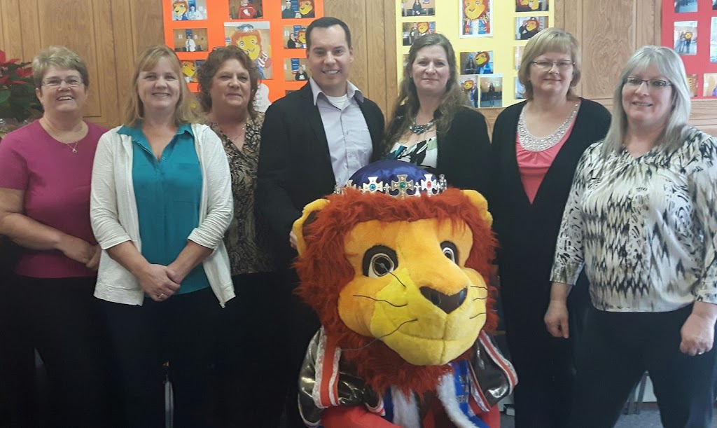 Royal Tax Services Inc. | 250 Pembroke St W, Pembroke, ON K8A 5N3, Canada | Phone: (613) 735-4200