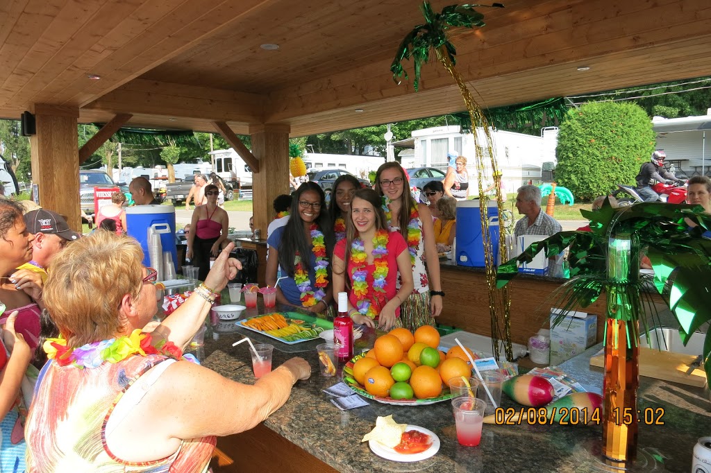 Camping des Aulnaies Inc | 1399 Route de la Seigneurie, Saint-Roch-des-Aulnaies, QC G0R 4E0, Canada | Phone: (418) 354-2225