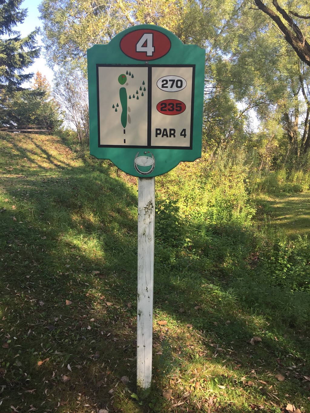 Falcon Ridge Golf Club | 4740 High Rd, Gloucester, ON K1X 1B3, Canada | Phone: (613) 822-6742