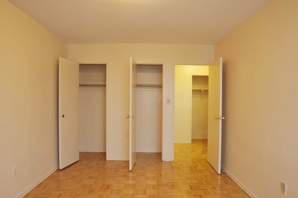 Scarborough Golf Apartments | 567 Scarborough Golf Club Rd #512, Scarborough, ON M1G 1H5, Canada | Phone: (416) 431-6994