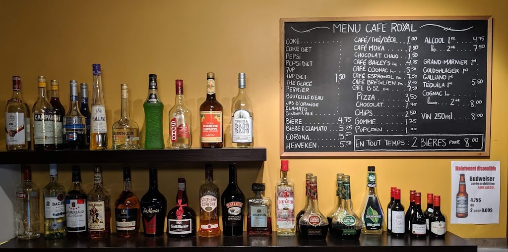 Café Royal | 919 Bd du Séminaire N, Saint-Jean-sur-Richelieu, QC J3A 1B6, Canada | Phone: (450) 741-3008