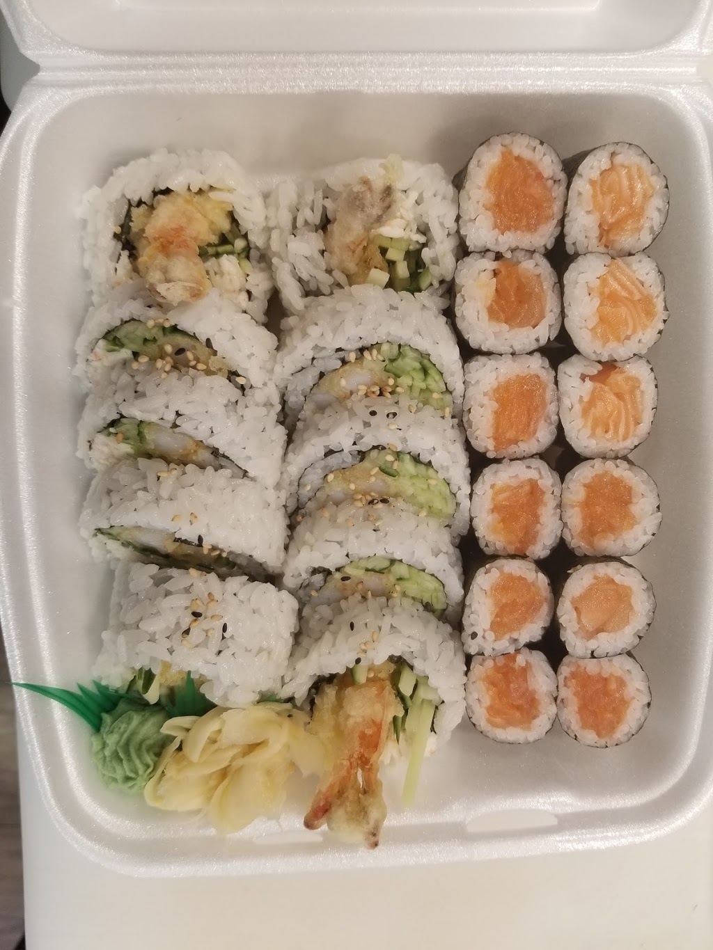 Sushi U plus (+) | 1960 Como Lake Ave #128, Coquitlam, BC V3J 3R3, Canada | Phone: (604) 492-3554