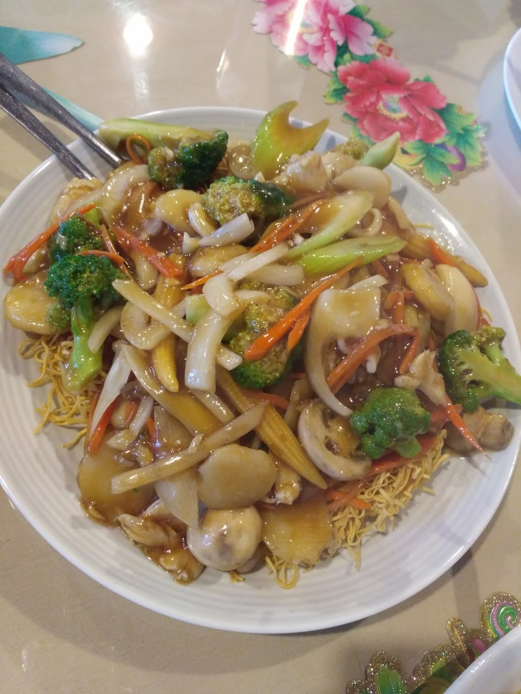 Sun Island Eatery | 31 Sunmills Dr SE, Calgary, AB T2X 2W6, Canada | Phone: (403) 201-1050