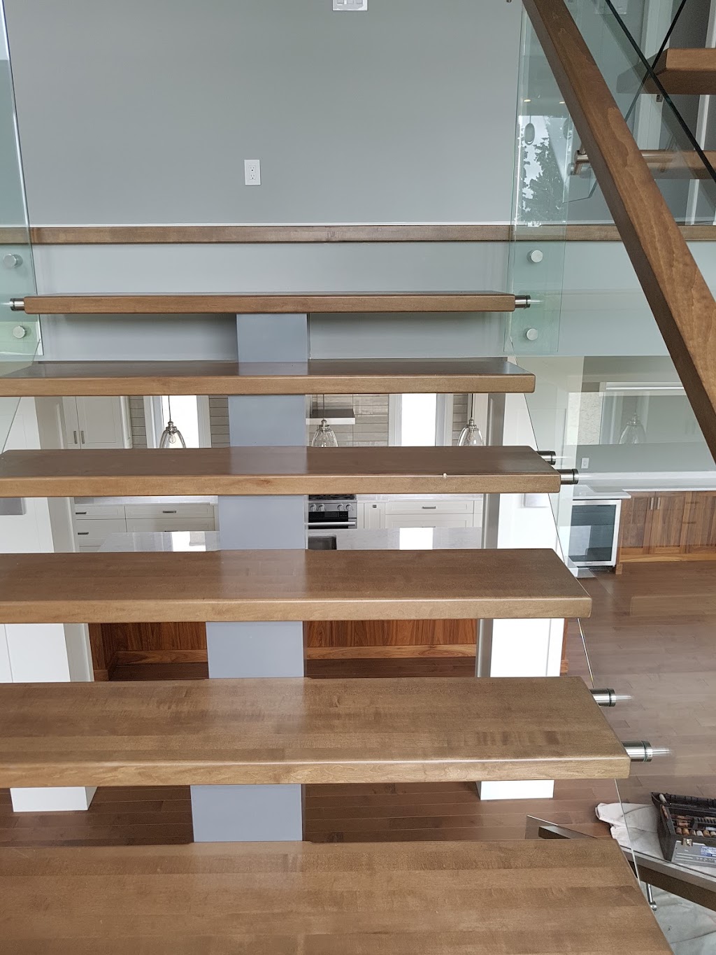 Furniture Touch Up and Restoration Repairs | 2419 133 Ave NW #11, Edmonton, AB T5A 5A5, Canada | Phone: (780) 940-6715