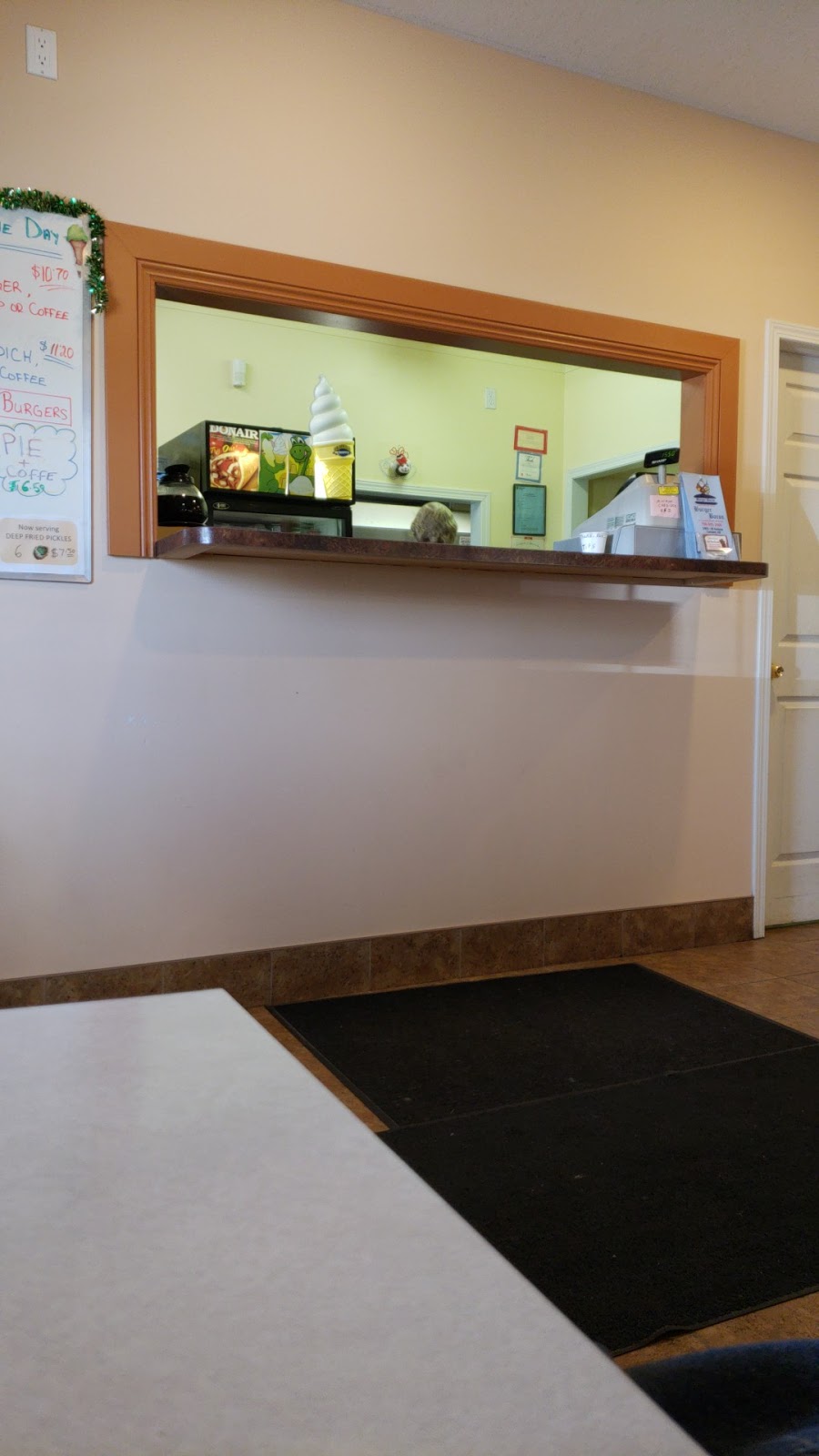 Burger Baron Drive In | 5403 50 Ave, Lamont, AB T0B 2R0, Canada | Phone: (780) 895-2466