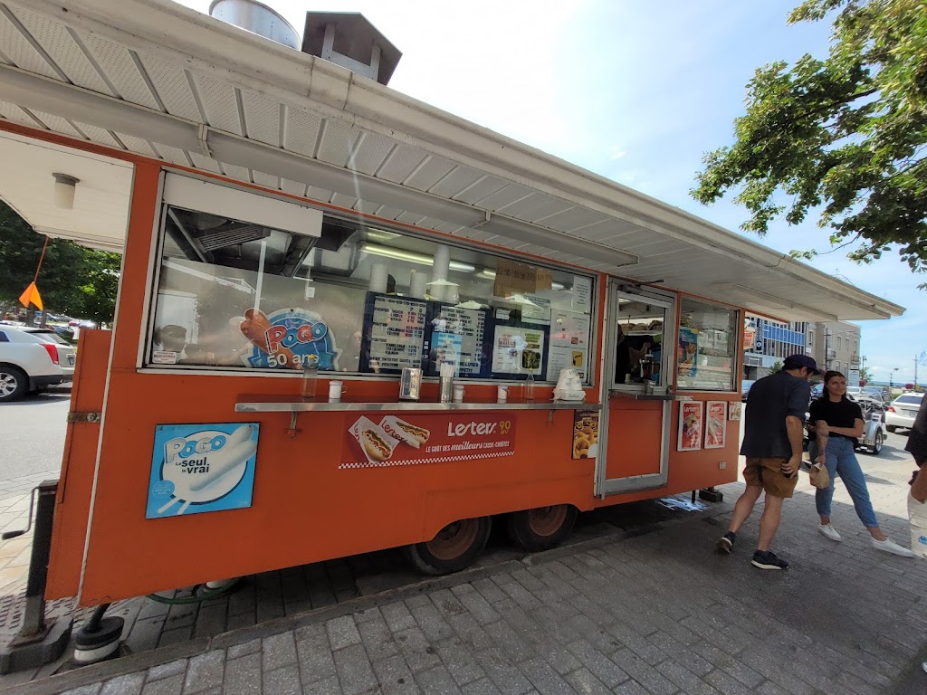 Roulottes à patates | 716 5e rue de la Pointe, Shawinigan, QC G9N 1E4, Canada | Phone: (819) 537-0219