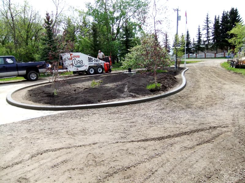 Superb Curb | 8811 199 St NW, Edmonton, AB T5T 6E8, Canada | Phone: (780) 995-1441