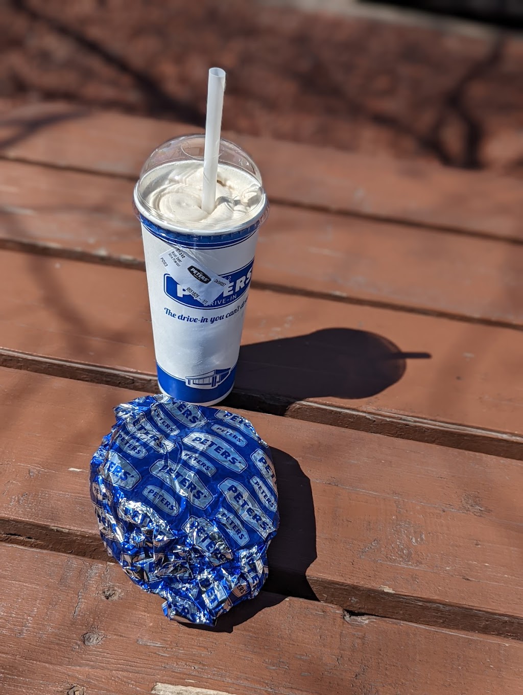 Peters Drive-In | 219 16 Ave NE, Calgary, AB T2E 1J9, Canada | Phone: (403) 277-2747