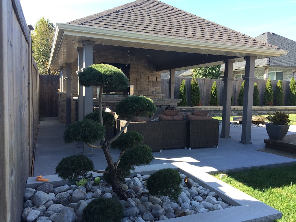 Southwest Fence & Decks | 1808 London Line, Sarnia, ON N7W 1A1, Canada | Phone: (519) 337-4222