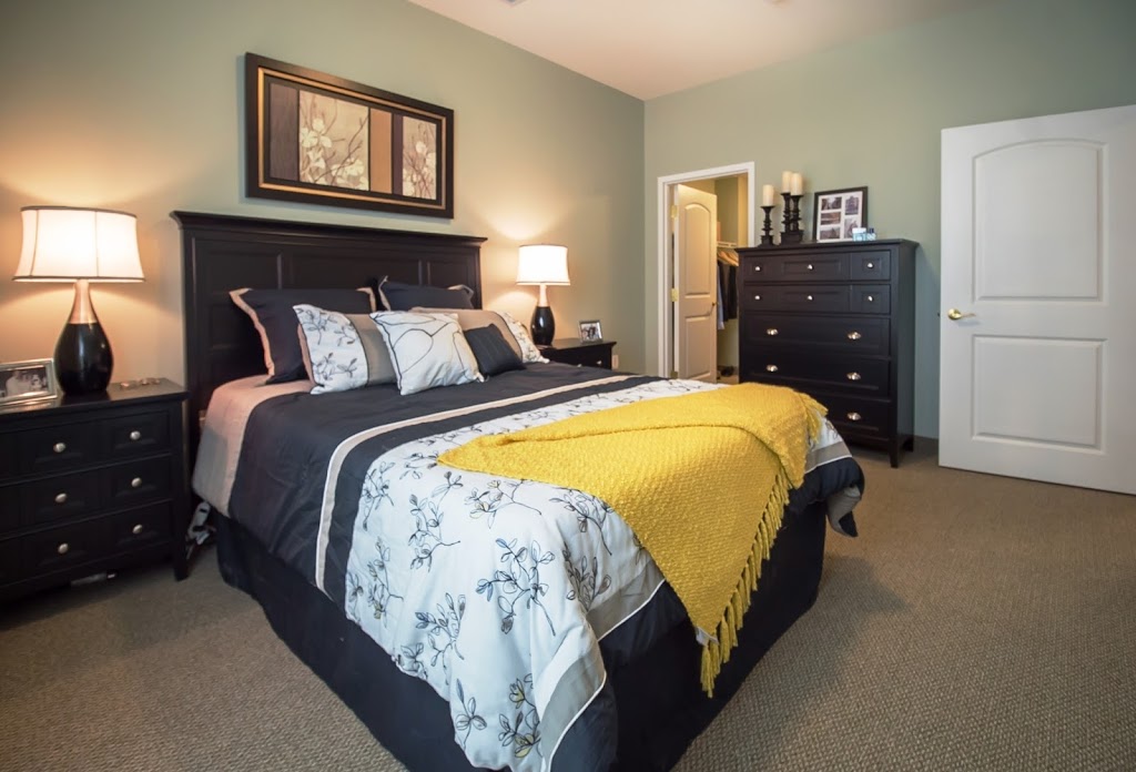 The Village Of Wentworth Heights | 1620 Upper Wentworth St, Hamilton, ON L9B 2W3, Canada | Phone: (905) 575-4735