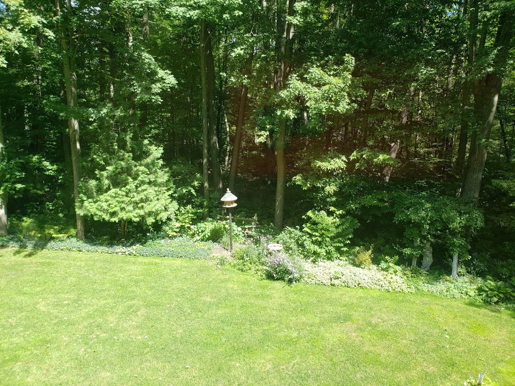 Tranquil Moments Bed & Breakfast | Charlton St, Delhi, ON N3Y 4J9, Canada | Phone: (519) 582-0915