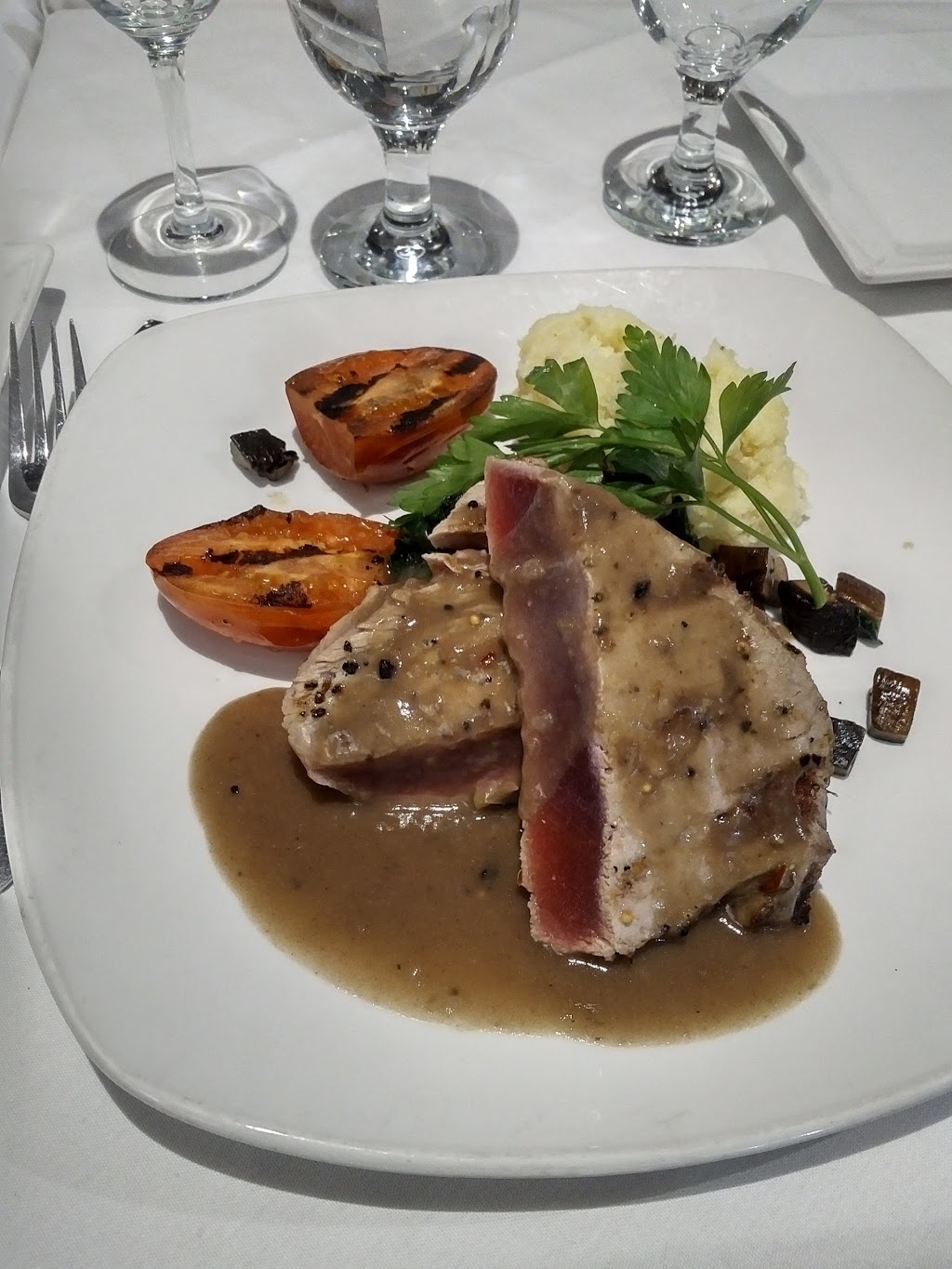 Bistro Grande | 1000 Eglinton Ave W, Toronto, ON M6C 2C5, Canada | Phone: (416) 782-3302