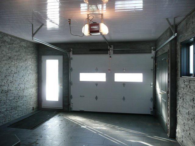 Construction Martin Nadeau | 778 Rue St Georges O #77, Saint-Bernard, QC G0S 2G0, Canada | Phone: (418) 997-8107