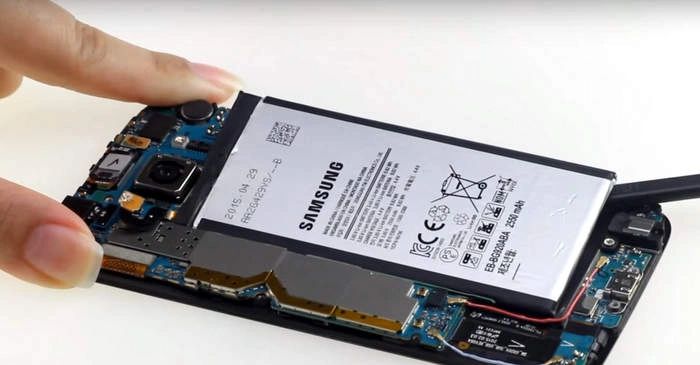 IFix Cellphone | Brentwood village shopping center 322, 3630 Brentwood Rd NW, Calgary, AB T2L 1K8, Canada | Phone: (403) 452-1118