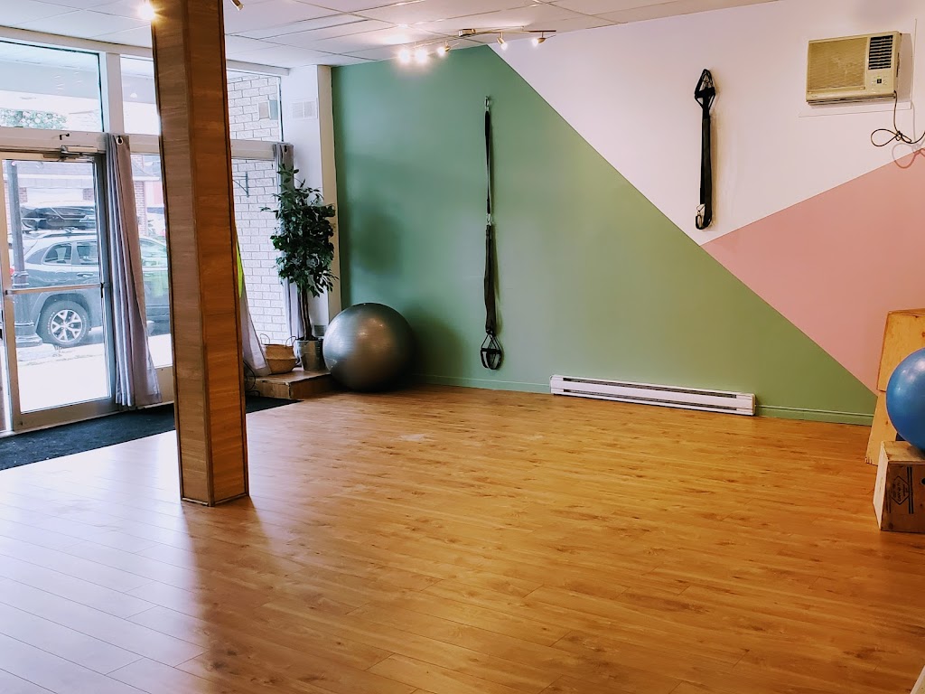 Serotonin | 332 Rue St Joseph, La Tuque, QC G9X 1L2, Canada | Phone: (819) 680-1014