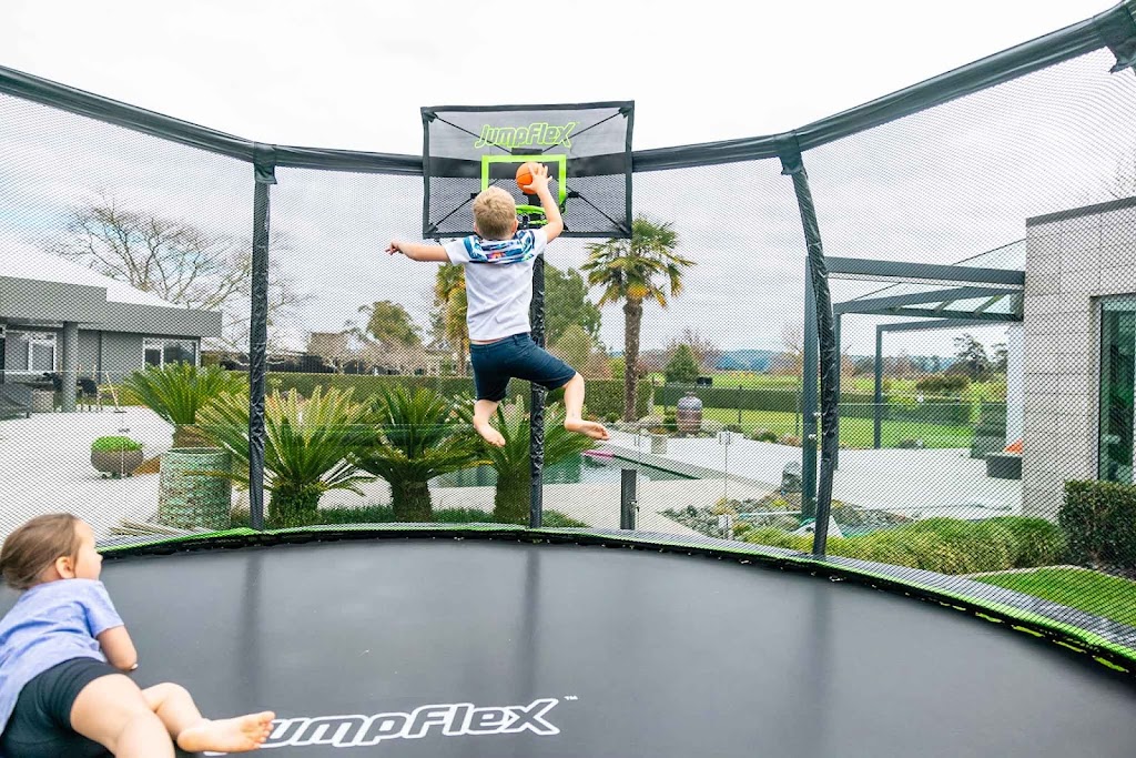 Jumpflex | 350 Madill Blvd, Mississauga, ON L5W 1Y6, Canada | Phone: (866) 305-7238