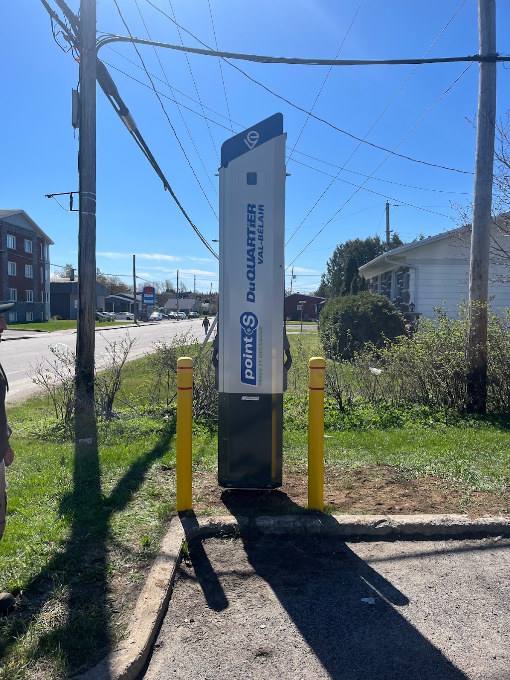Laroche et Labonté électrique inc. | 122 Rue Lamontagne, Saint-Bernard, QC G0S 2G0, Canada | Phone: (418) 475-5893
