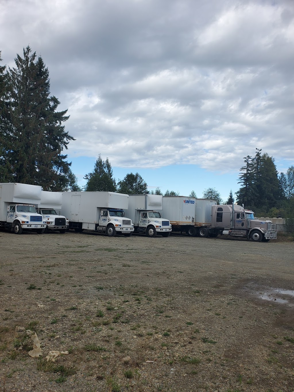 Clarkes Household Moving | 2801 Ulverston Ave, Cumberland, BC V0R 1S0, Canada | Phone: (250) 336-2922
