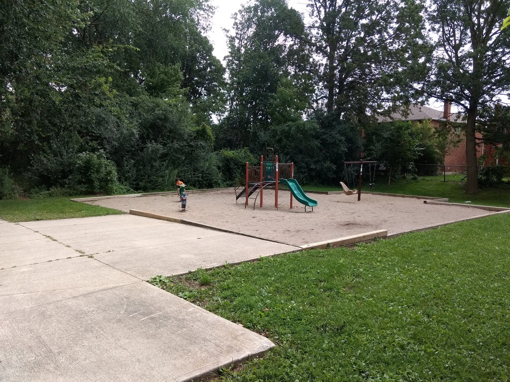 Phillips Park | Richmond Hill, ON L4B 1Y5, Canada | Phone: (905) 771-8870