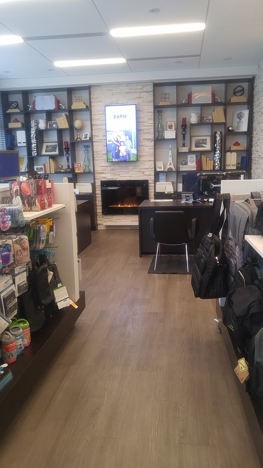 CAA Store - Oshawa | 1050 Simcoe St N, Oshawa, ON L1G 4W5, Canada | Phone: (905) 723-5203