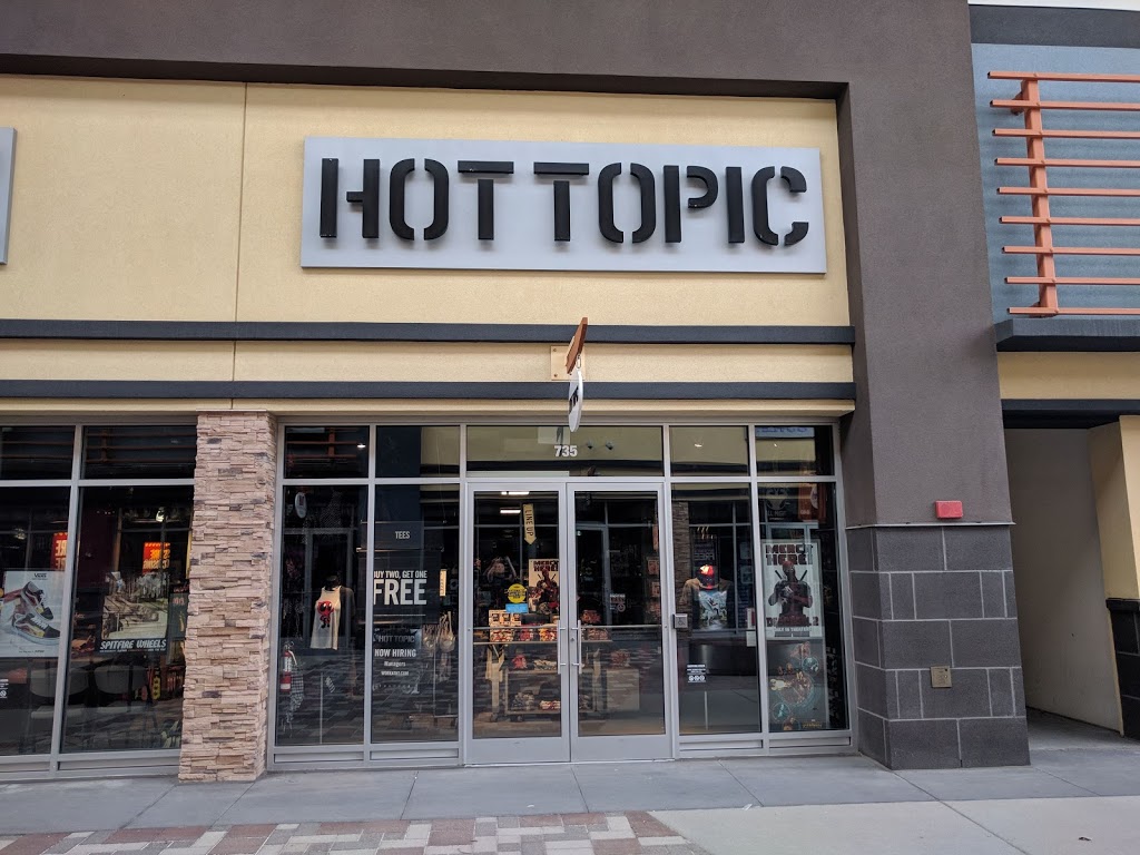 Hot Topic | 8555 Campeau Dr #735, Kanata, ON K2T 1B7, Canada | Phone: (613) 435-6971