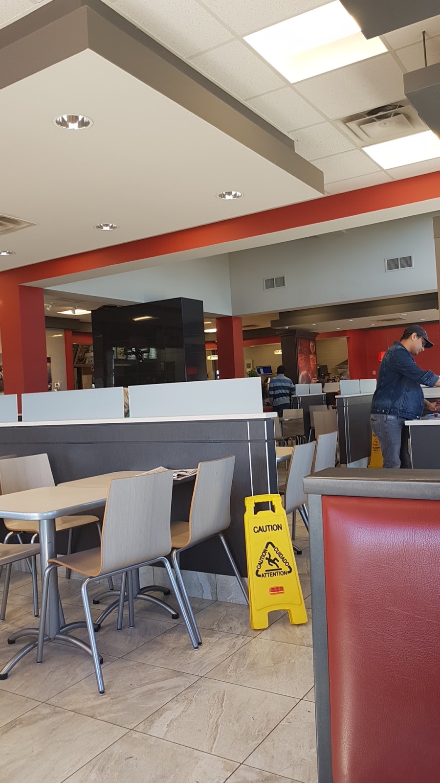 Wendys | 1362 Harmony Road R.R.N. #2, Oshawa, ON L1H 7K5, Canada | Phone: (905) 404-4400